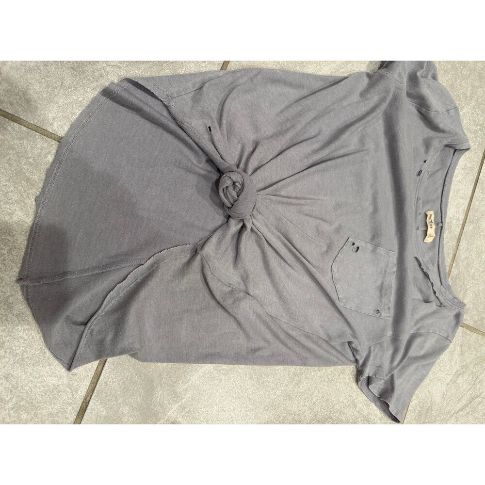 Women’s Gray Hollister T-Shirt/Tee With Holes Size Small